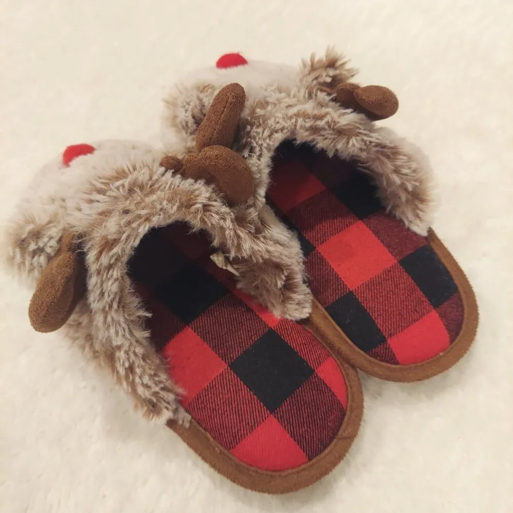 Kids Fuzzy Reindeer/Moose Slippers with Red Plaid Lining Size 9-10